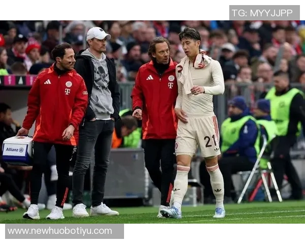 拜仁对乌尔比希的恢复表示乐观期待他在一月重返赛场