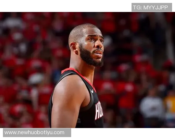 勇士队医澄清库里伤情错误左腿受伤引发关注与讨论