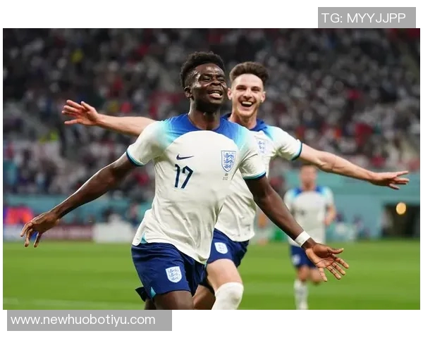 希勒评选英超最佳阵容哈兰德与B费领衔马奎尔和凯尔沃克也在其中 希勒评选英超最佳阵容哈兰德与B费领衔马奎尔和凯尔沃克也在其中